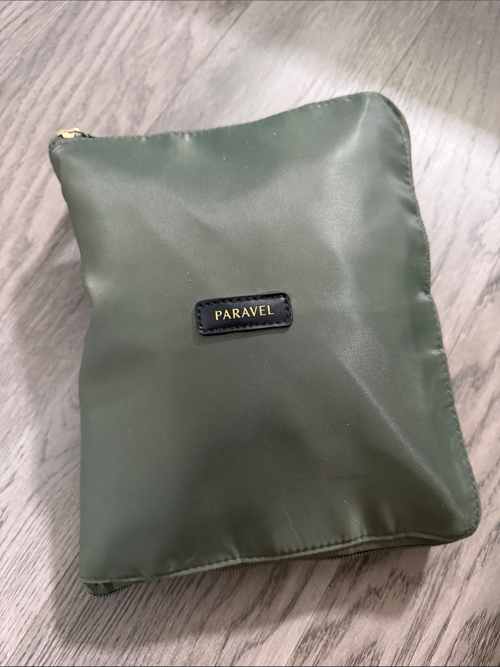 Paravel Olive Green Travel Pouch Zip Tote
